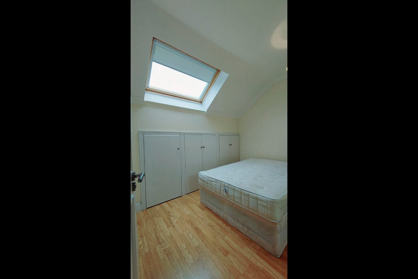 1 Bed Flat, Hilltop Road, NW6 photo 3
