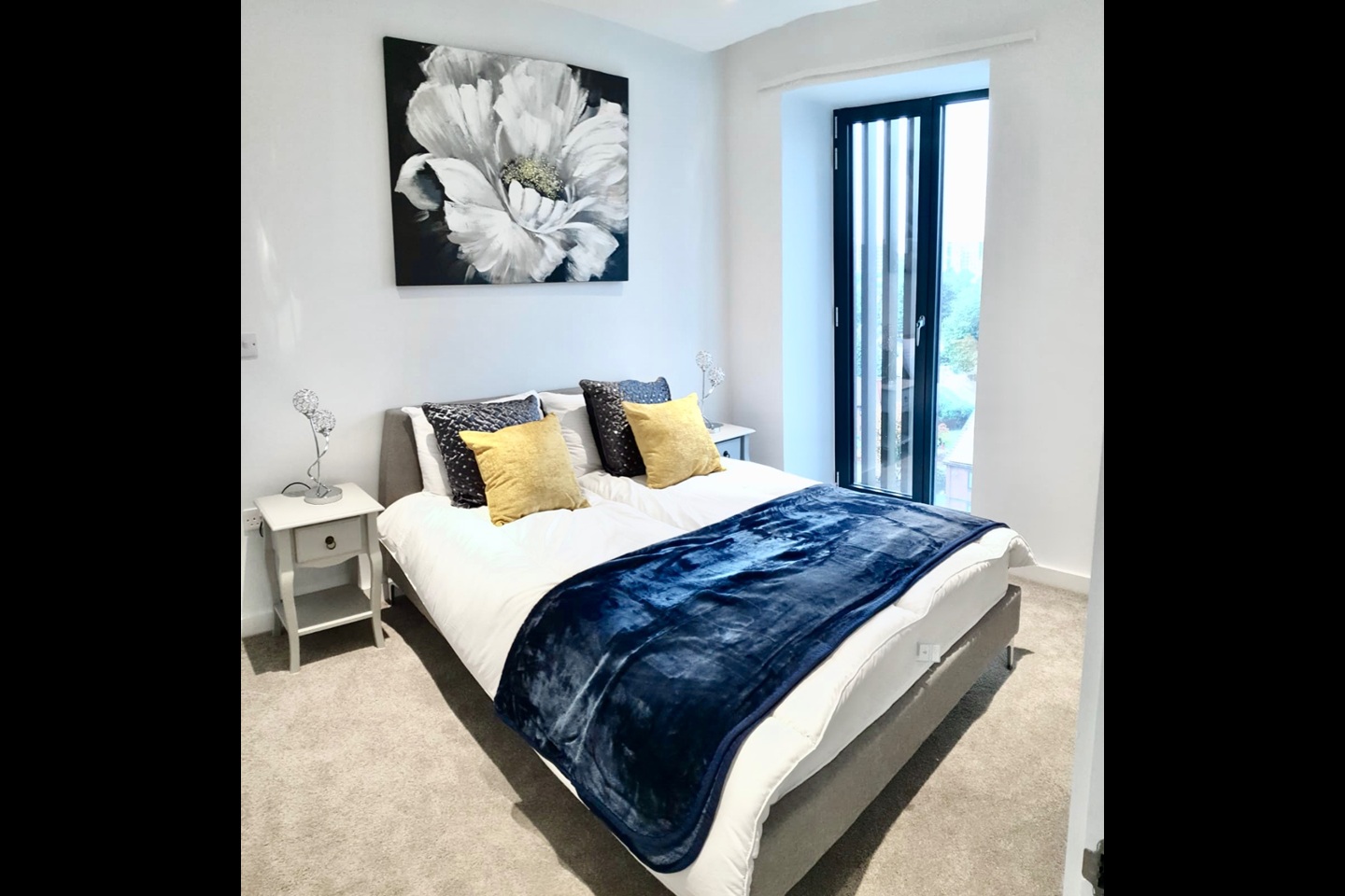 2 Bed Flat, Local Blackfriars, M3 photo 2