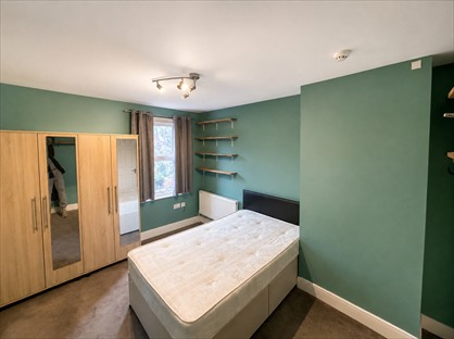 Room in a Shared House, Basingstoke Road, RG2