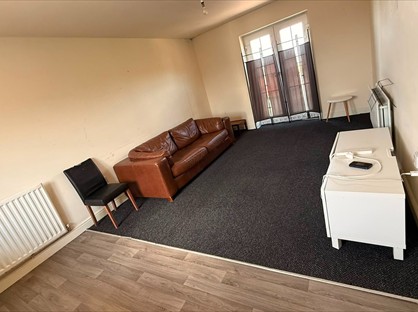 Room in a Shared Flat, Rawsthorne Avenue, M18