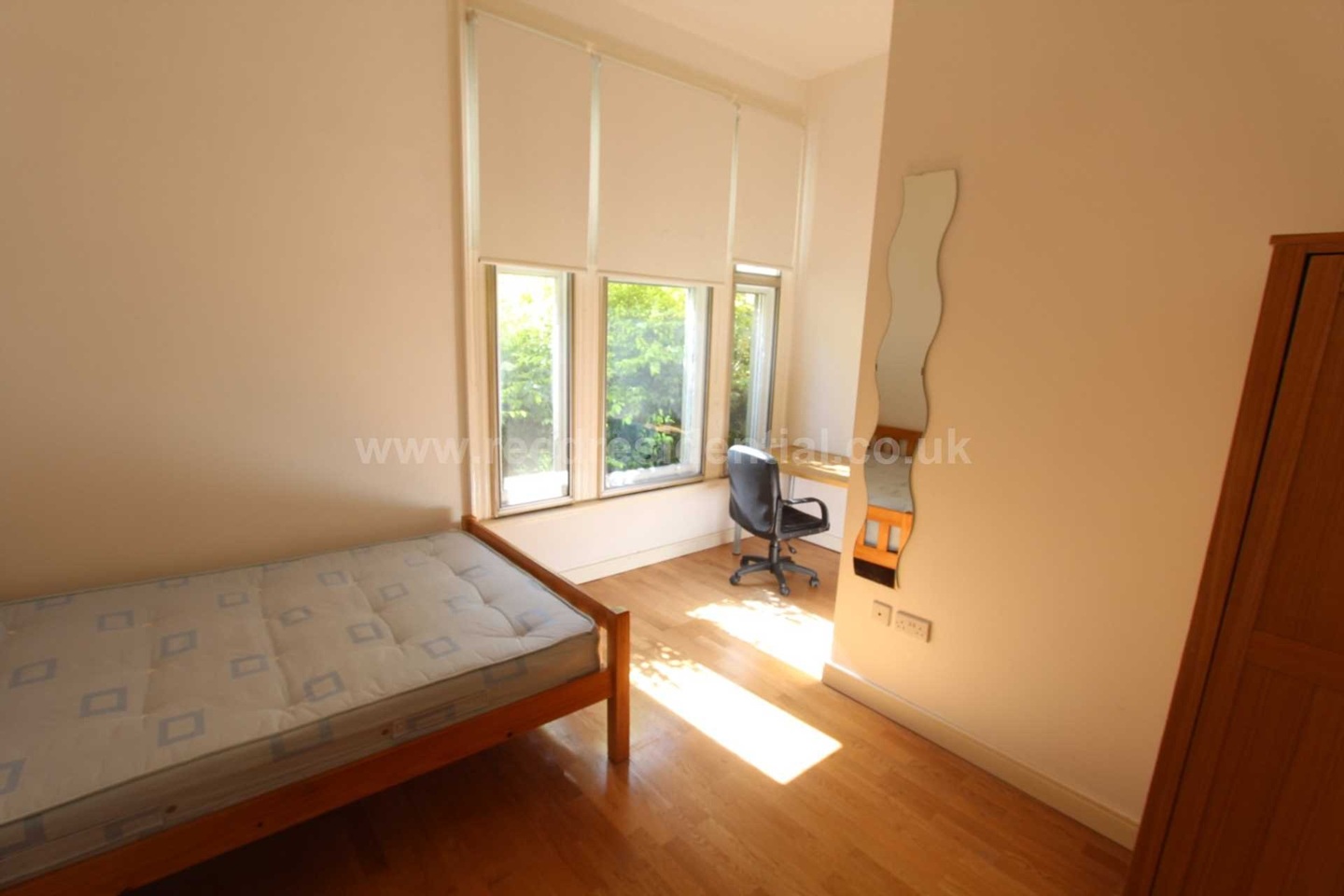 Room in a Shared Flat, Derby Road, NG7 photo 3