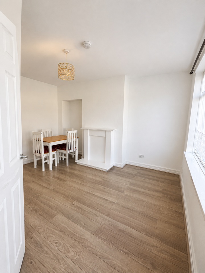 3 Bed Semi-Detached House, Hayland Road, B23
