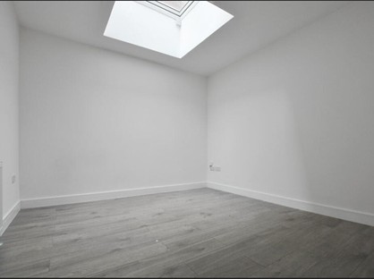 Room in a Shared Flat, Short St, GU11