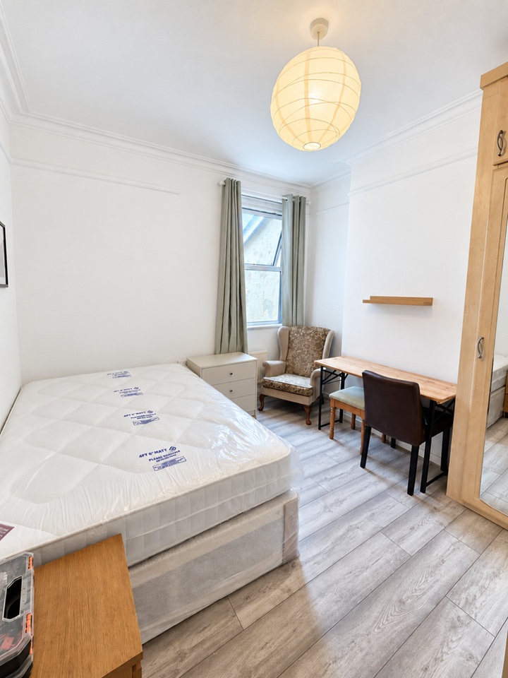 Room in a Shared House, Whitchurch Road, CF14