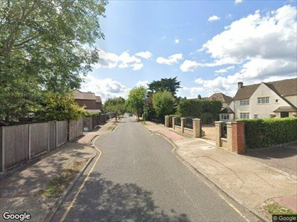 1 Bed Flat, Parkway, UB10