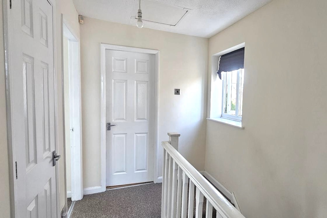 3 Bed Detached House, Dorset Gardens, NG2 photo 5