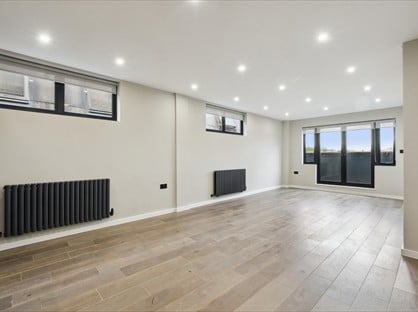 2 Bed Flat, Ashgrove Court, N3