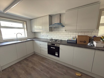 4 Bed Flat, High Road, IG1