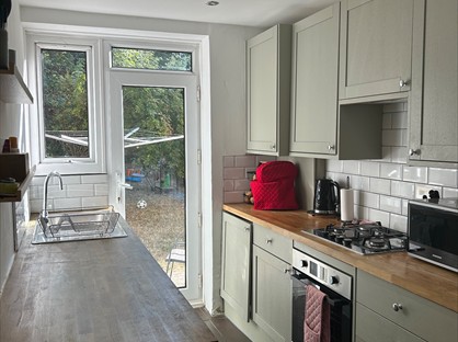 2 Bed Flat, Thurlow Park Road, SE21