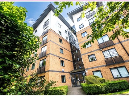 2 Bed Flat, Regal Court, B15