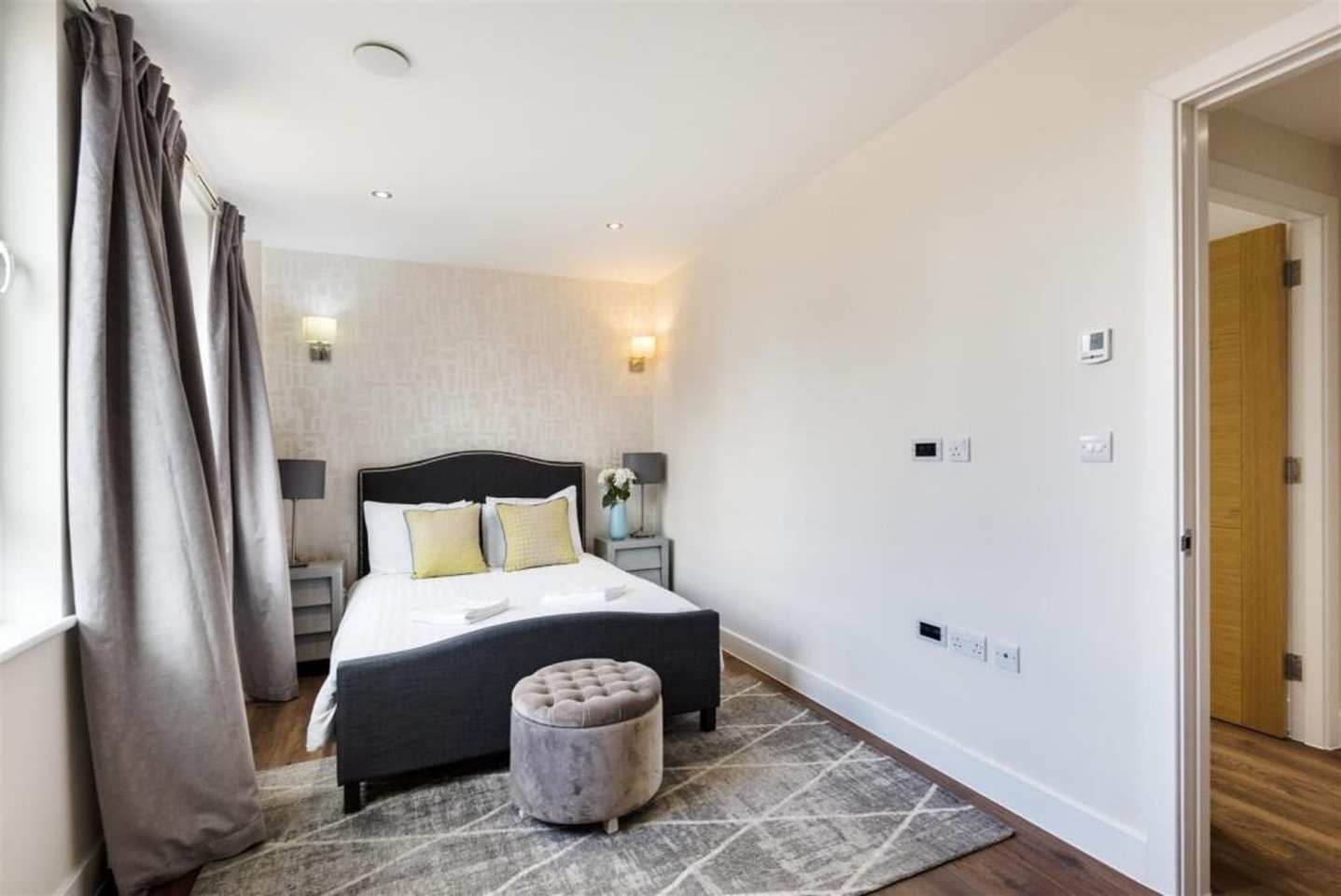 2 Bed Flat, Back Church Lane, E1 photo 3