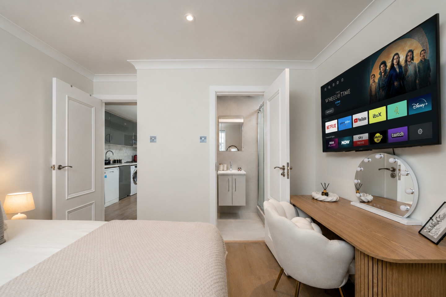 2 Bed Flat, Balcombe St, NW1 photo 2
