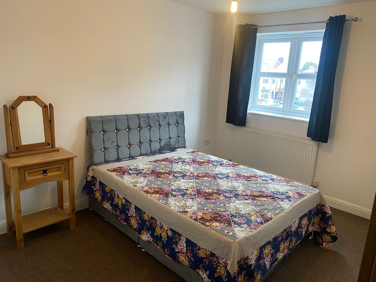 Room in a Shared House, Lorraine Road, LE2