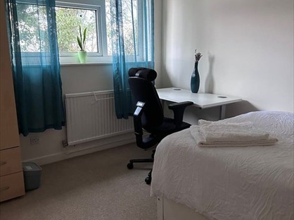 Room in a Shared House, Salisbury Close, LL13