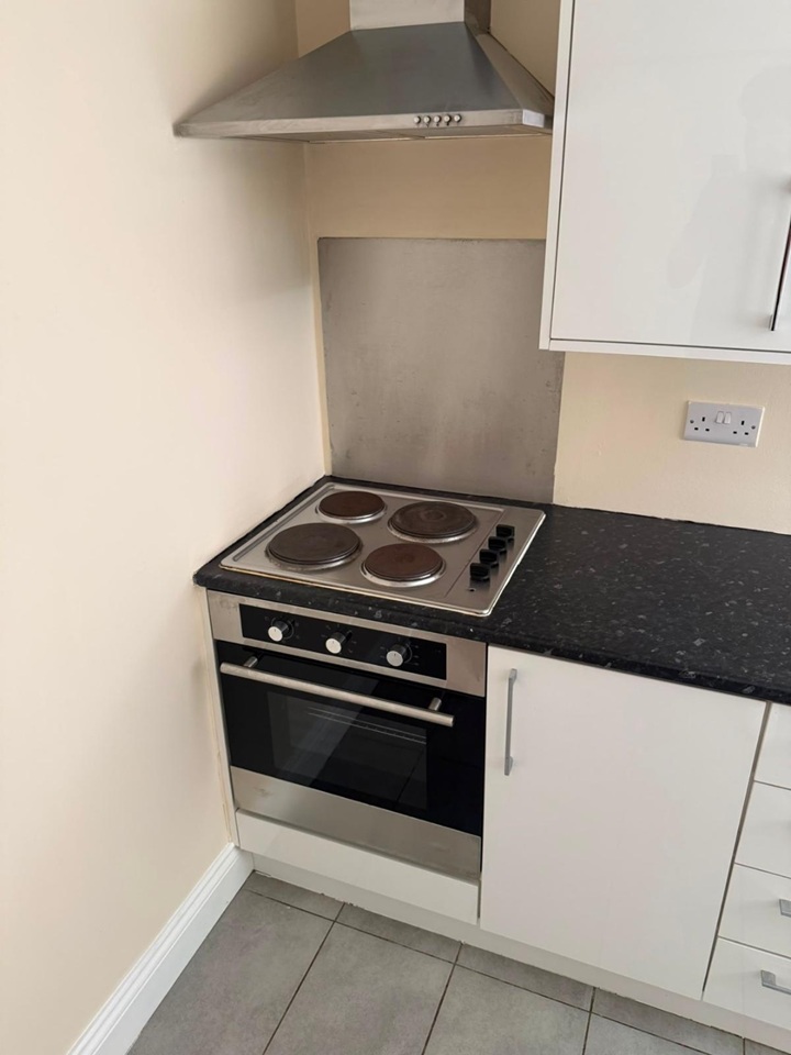 1 Bed Flat, Princess Road West, LE1 photo 4