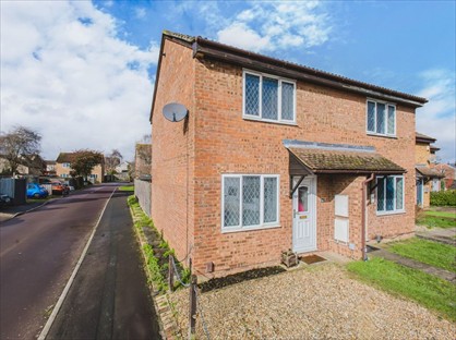 2 bed semi-detached house for rent in 2 Bed Semi-Detached House, Carman Close, SN3