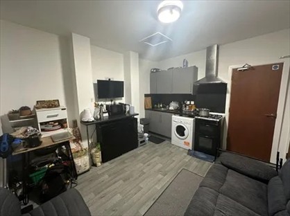 2 Bed Flat, Waveley Road, CV1