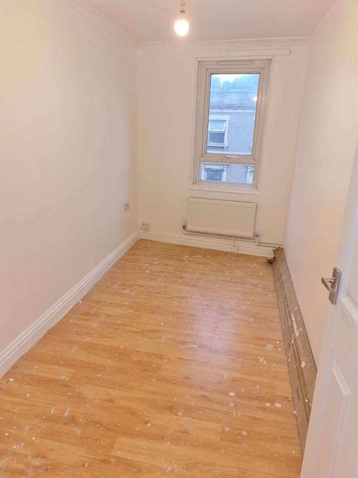 2 Bed Flat, Church Road, BS5 photo 4