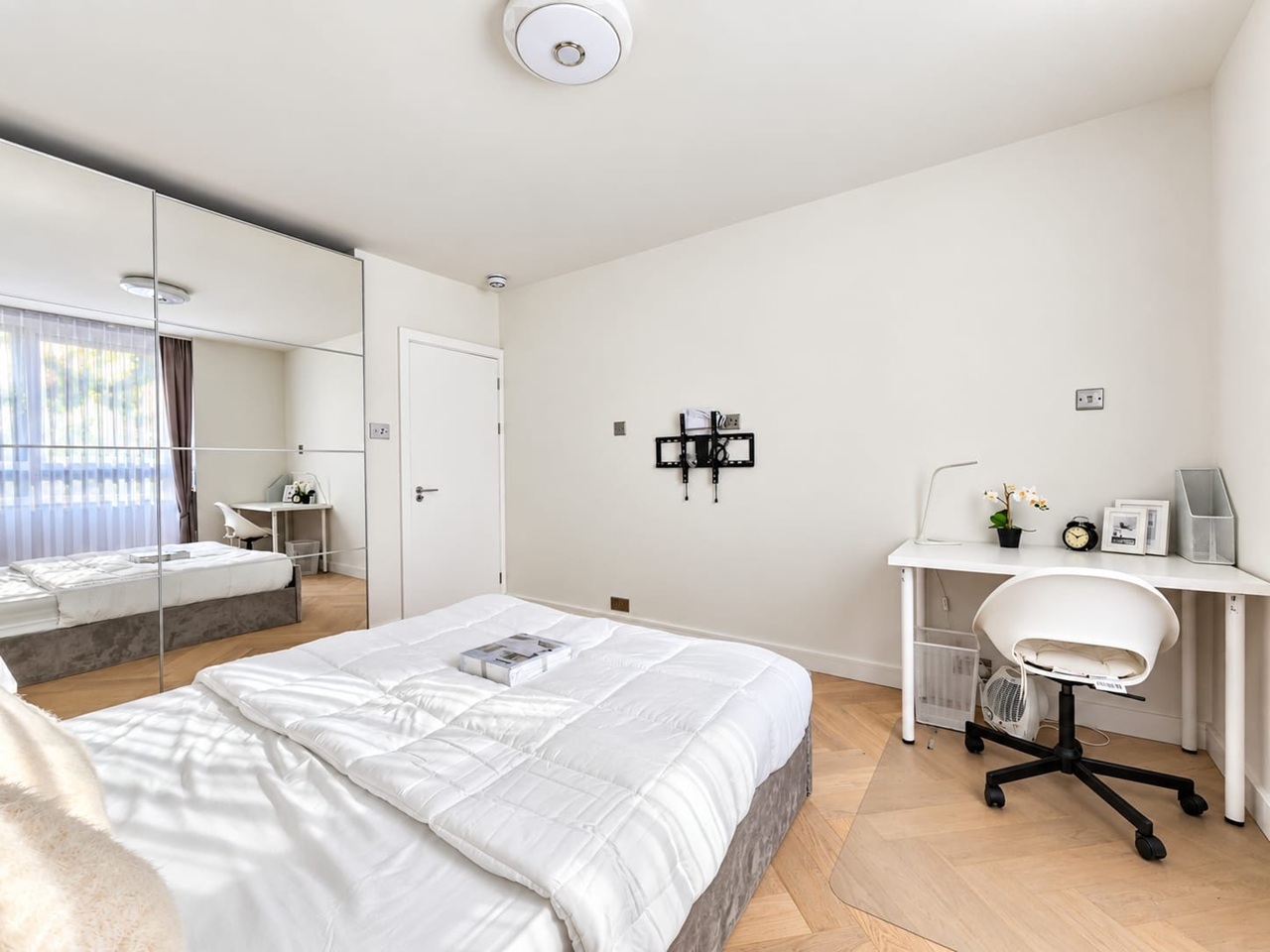Room in a Shared Flat, Tilehurst, NW1 photo 5