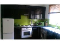 3 Bed Semi-Detached House on Stanley Gardens, FK2