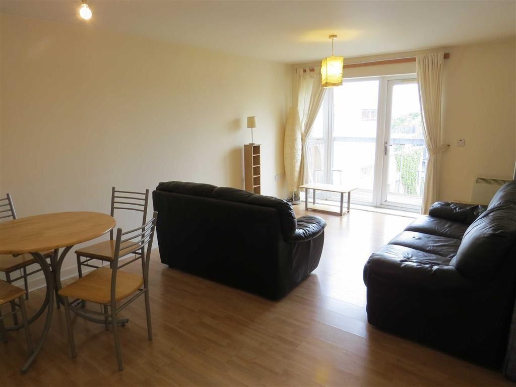 2 Bed Flat, Hulme High St, M15 photo 2