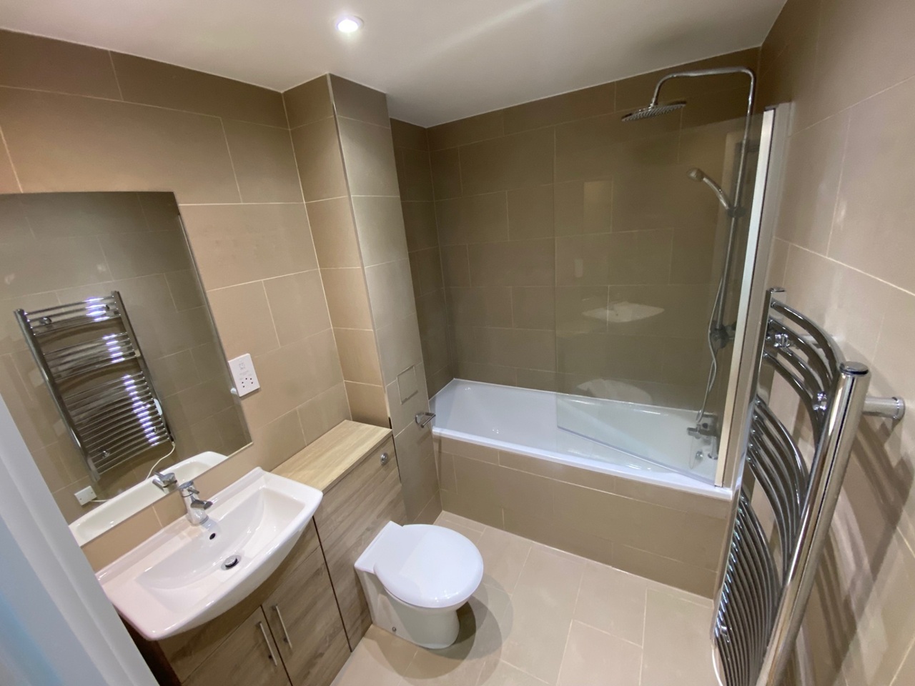 2 Bed Flat, Eagle Works East, E1 photo 3