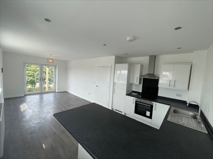 2 Bed Flat, Langdale Gardens, FY4