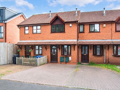 2 bed terraced house for rent in 2 Bed Terraced House, Commonside, DY5