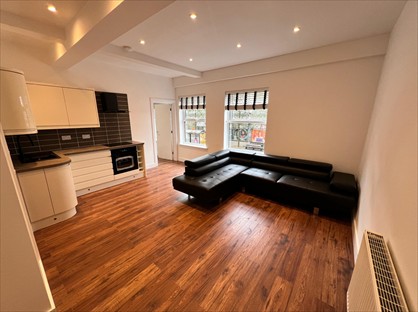 2 bed flat/apartment for rent in 2 Bed Flat, Carr Lane, HU1