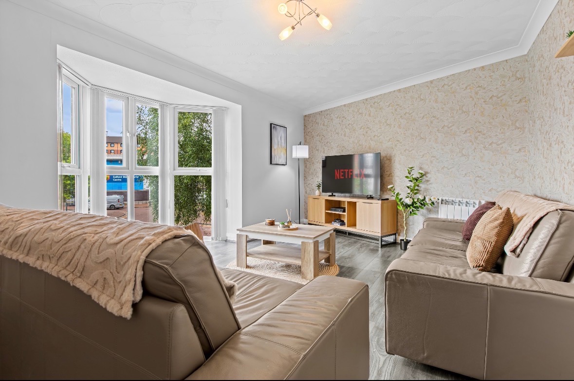 2 Bed Flat, Vancouver Quay, M50 photo 5