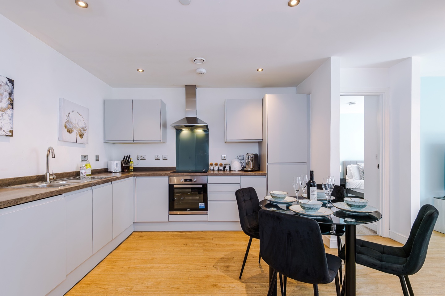 2 Bed Flat, Dyche St, M4