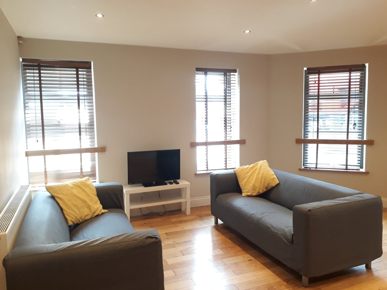 3 Bed Flat, Ferdinand Street, NW1