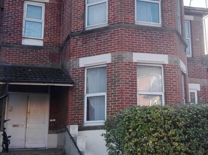 Studio Flat, Southcote Road, BH1