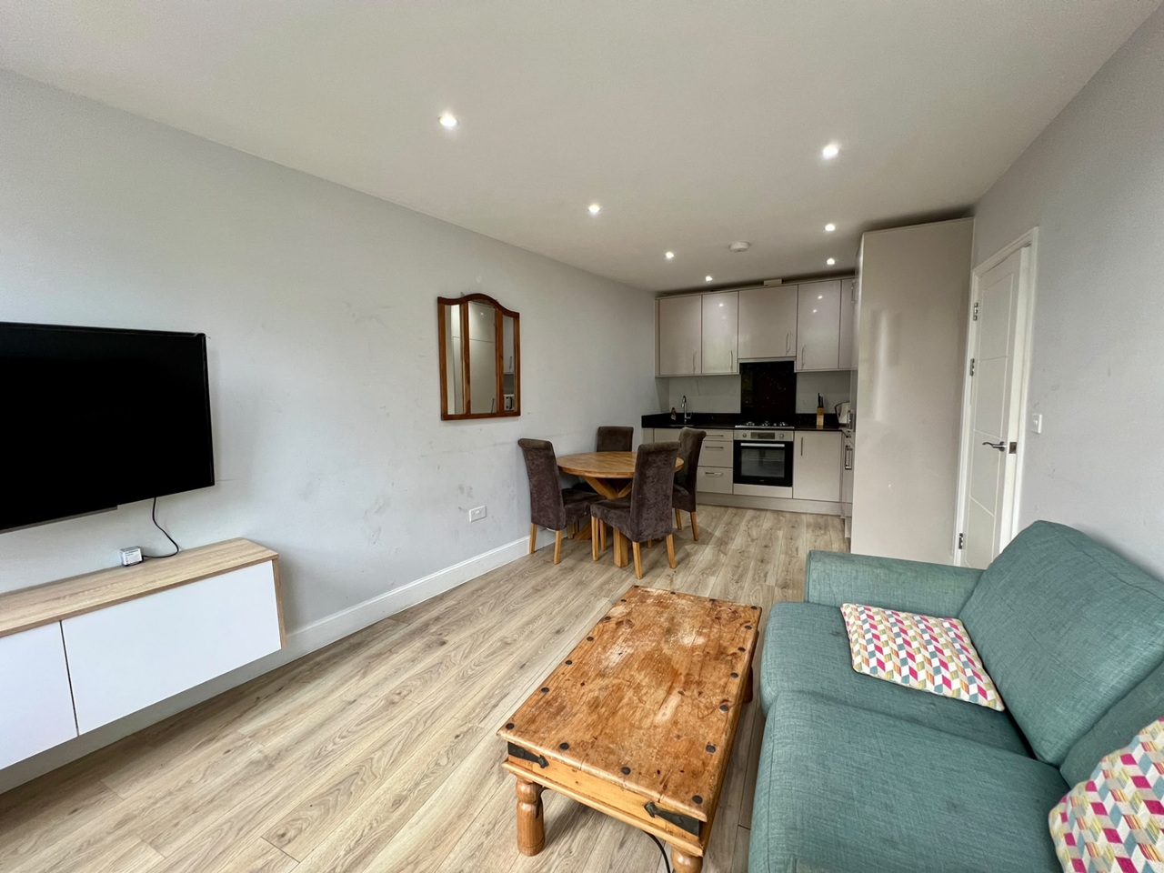 1 Bed Flat, St Marys Butts, RG1