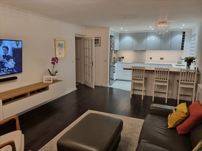2 Bed Flat, Wellsfield, WD23