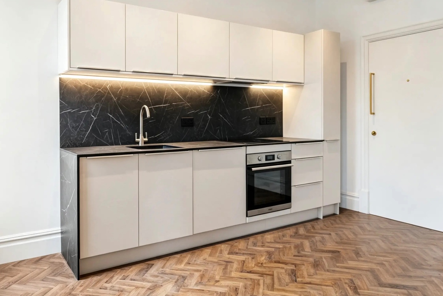 1 Bed Flat, Cathedral Road, CF11 photo 4