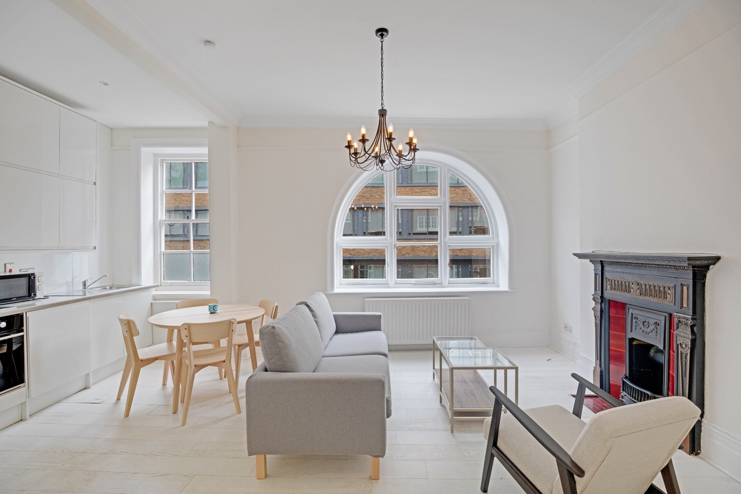 1 Bed Flat, Bernard Mansions, WC1N