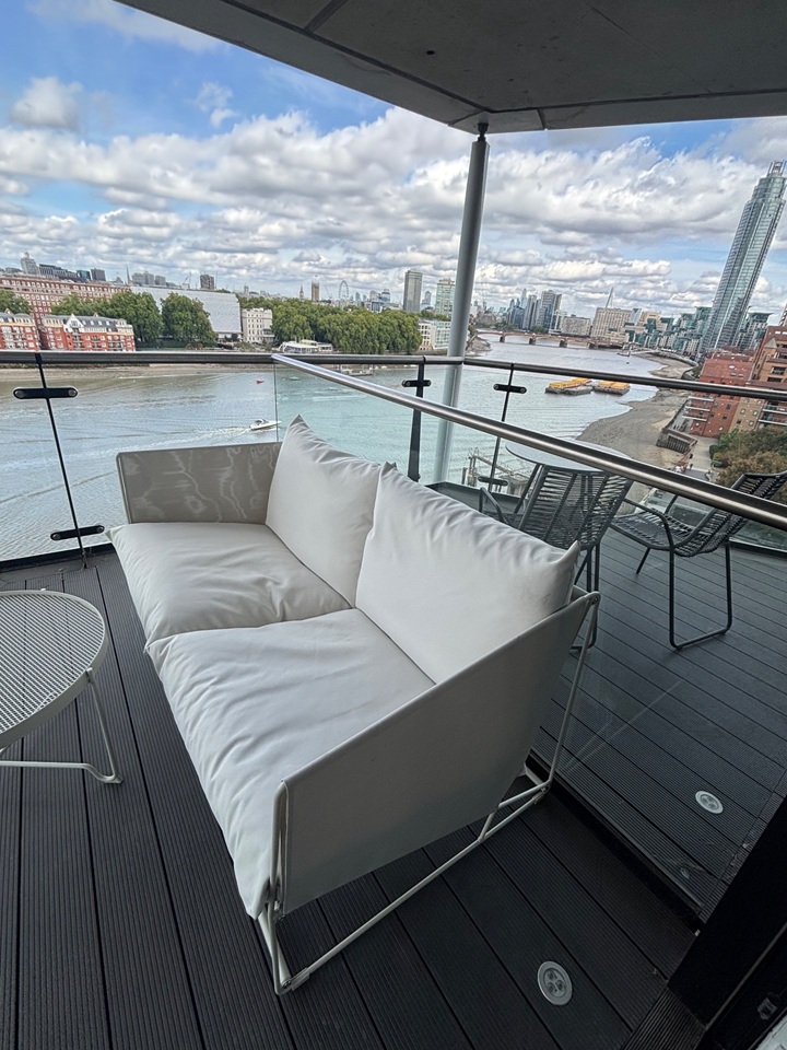 2 Bed Flat, Riverlight Quay, SW11