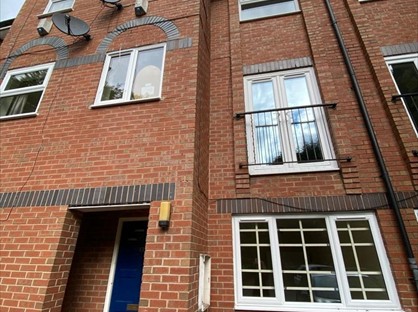 Room in a Shared House, Bridgelea Road, M20