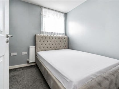 Room in a Shared House, Commercial Road, MK40