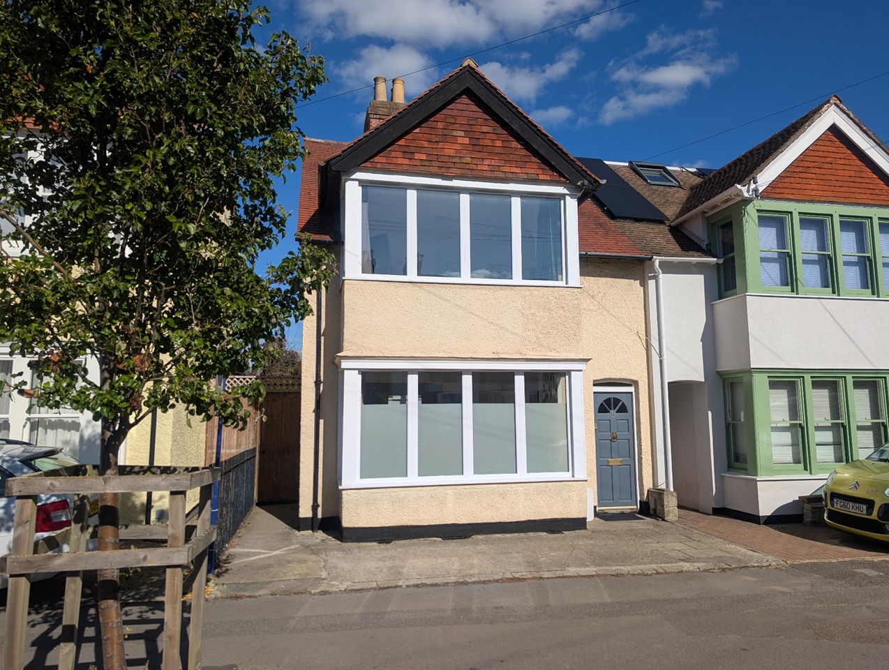 3 Bed Semi-Detached House, Stile Road, OX3