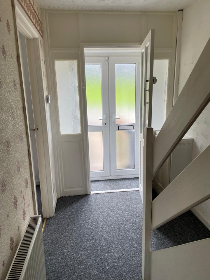 3 Bed End Terrace, Gilbert Road, BS15 photo 2