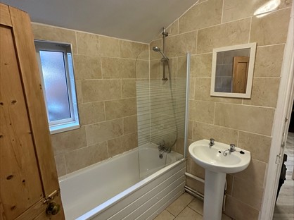 Room in a Shared House, Sibthorp St, LN5