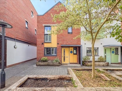 3 Bed Terraced House, Paintworks, BS4