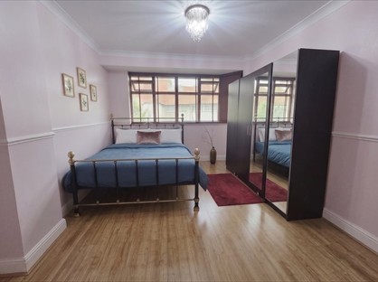 Room in a Shared House, Maypole Crescent, IG6