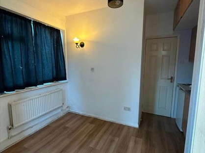 Room in a Shared House, Honiton Road, RM7