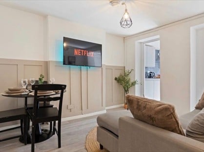 3 Bed Flat, Lewisham Way, SE14