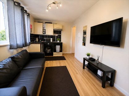 1 Bed Flat, Corrigan Court, E11