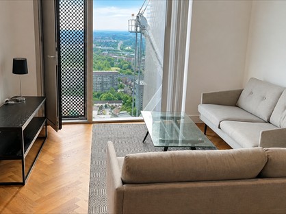 2 Bed Flat, Owen St, M15