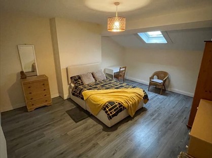 Room in a Shared House, Grey Road, L9